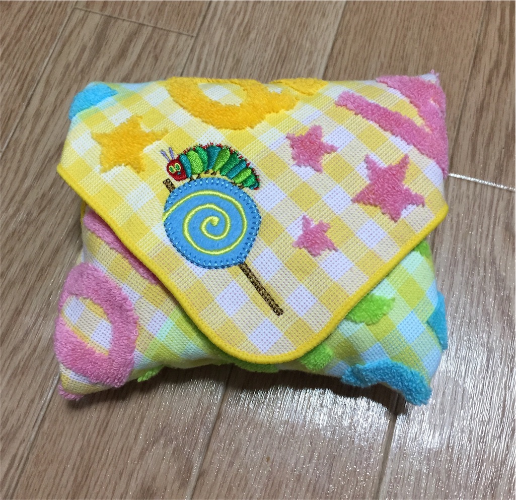 おべんとうばこのうた ハンドタオルで作る簡単横入れお弁当袋の作り方 絵本のある暮らし