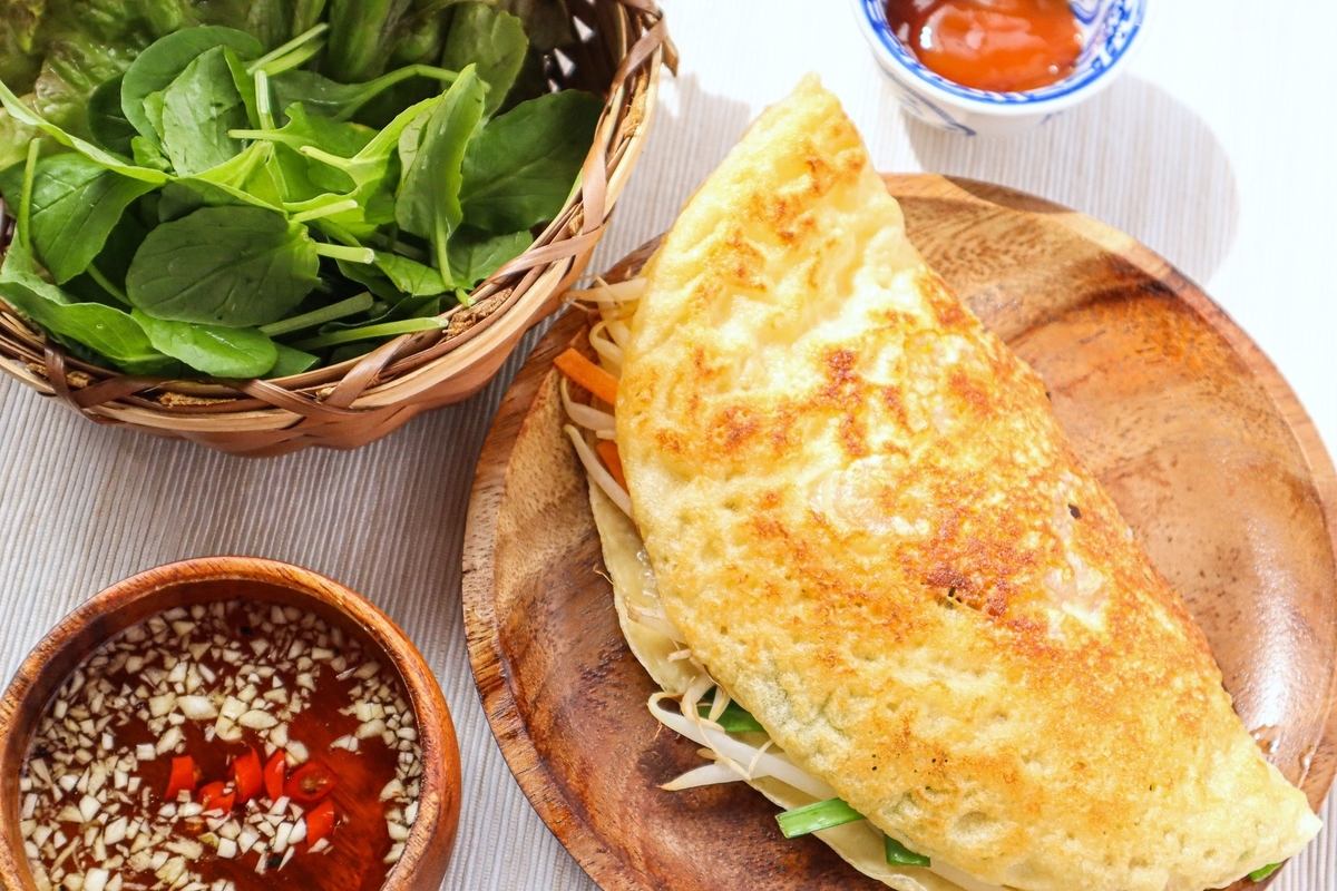 野菜がウマいアレンジベトナムめし バインセオ風お好み焼き 特徴ある焼き方を覚えてほしい Ki Yamamoto メシ通 ホットペッパーグルメ