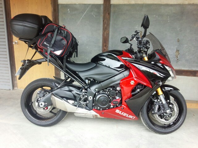 GSX-S1000F シートバッグ取付 - オートバイ ( CRF250ラリー ) 備忘録