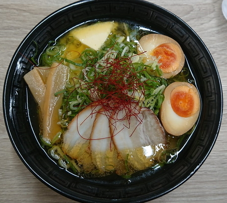 塩ラーメン（花ざかり円山店）