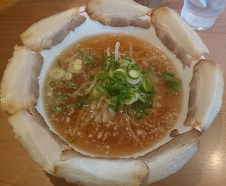 塩チャーシュー麺（辰弥）