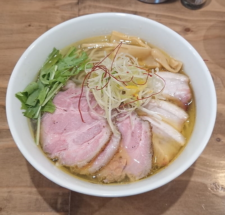 鶏塩チャーシューメン（ぐり虎）