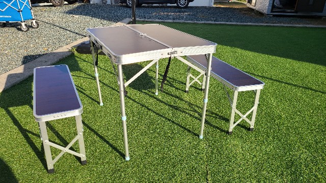 FIELDOOR アルミテーブルセット90㎝(ベンチ付き)をレビュー FIELDOOR アルミテーブルセット90㎝(ベンチ付き)をレビュー