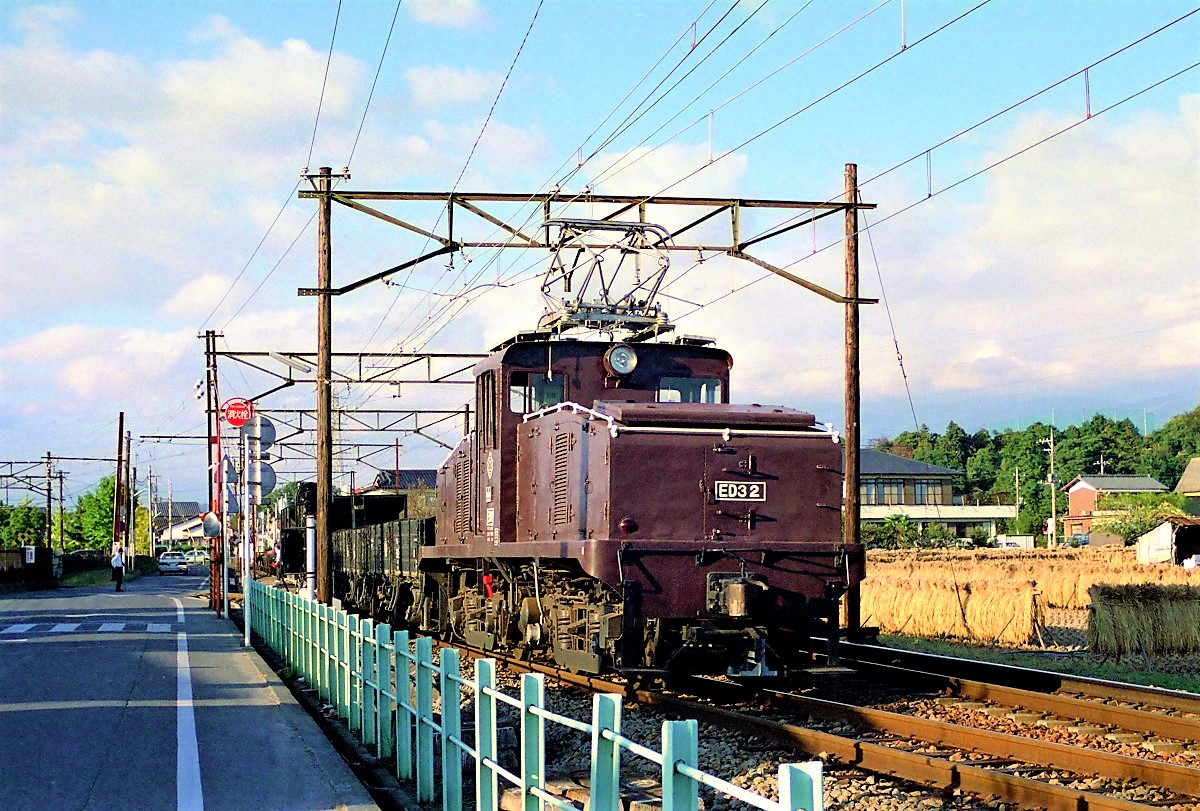 電気機関車 第272話 1988年伊豆箱根（駿豆）：こだわりの西武モドキ - ローカル線