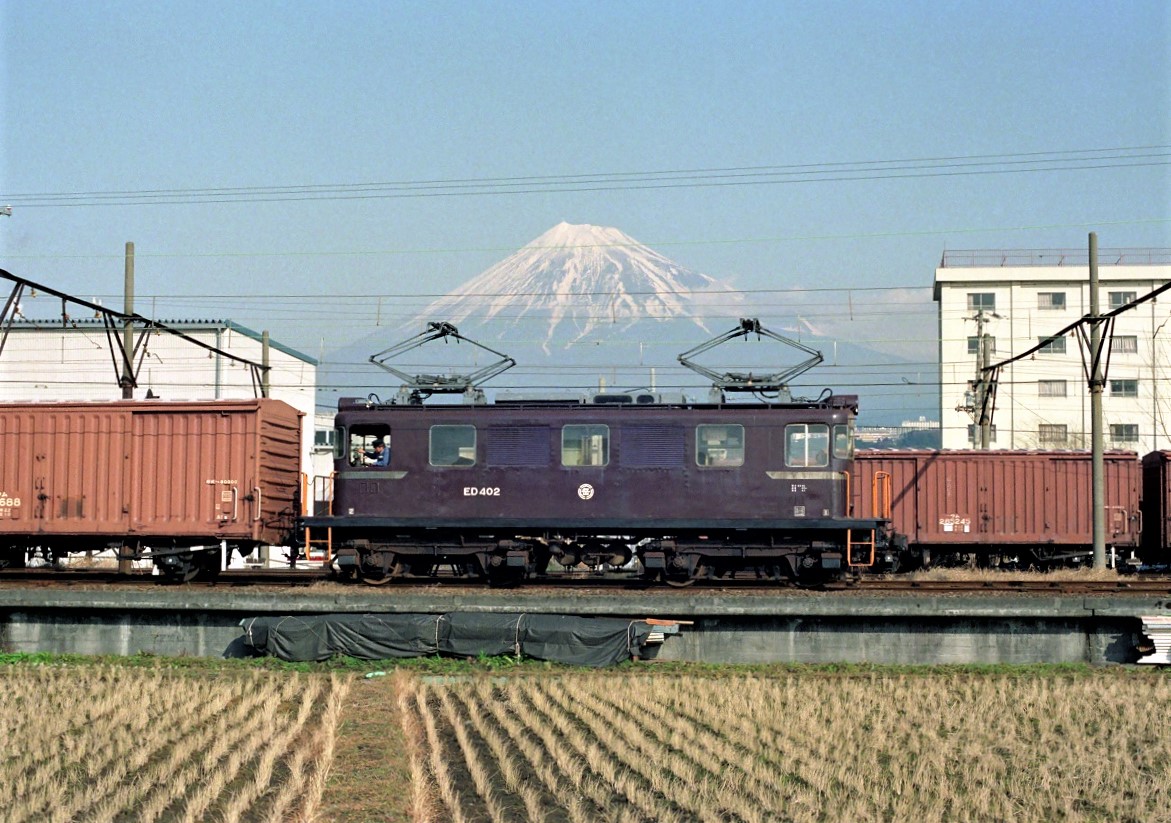 岳南鉄道　地方鉄道デキ1 1/8.4 岳南鉄道 デキ1、デキ2 | まぁくんの玩具。