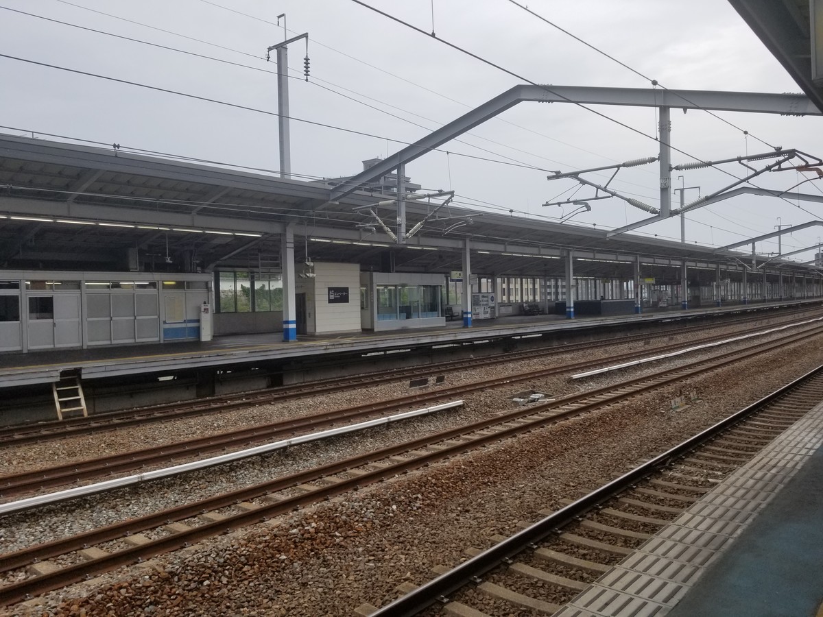 f:id:kmaebashi:20190713082007j:plain f:id:kmaebashi:20190713082007j:plain