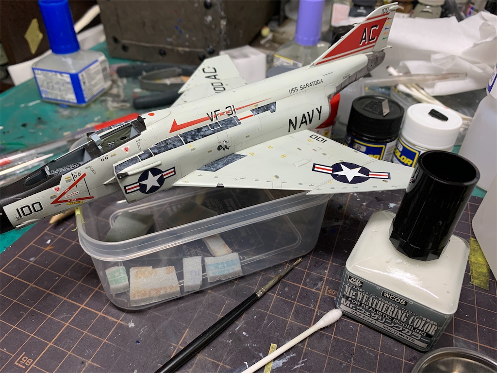 ハセガワ 1/72 F-4J VF-31 - 人の金でプラモが欲しい