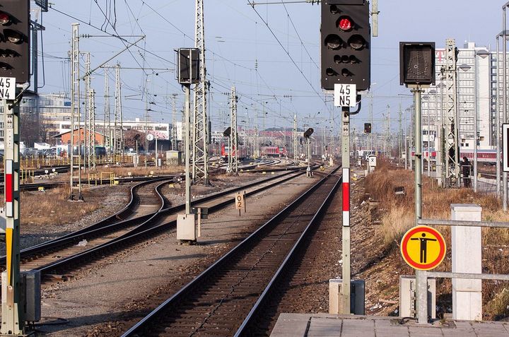神奈川新町~京急東神奈川は追加