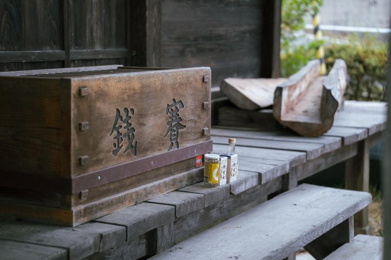 梅屋敷駅は宝山寺に対するお礼駅かな？