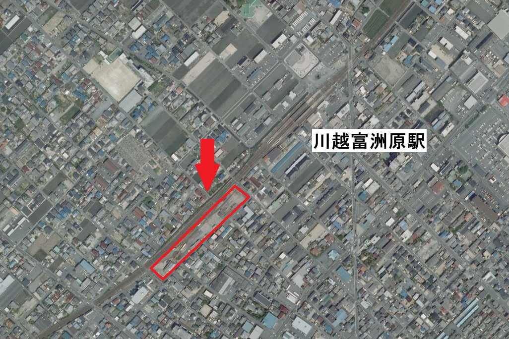川越富洲原駅の南側にある謎スペース