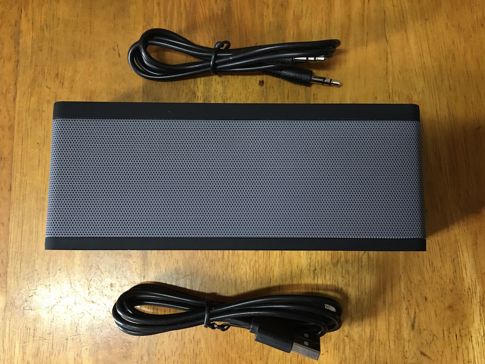 TaoTronics 防水Bluetooth 4.0 ワイヤレスステレオスピーカー TT-SK09本体 TaoTronics 防水Bluetooth 4.0 ワイヤレスステレオスピーカー TT-SK09本体