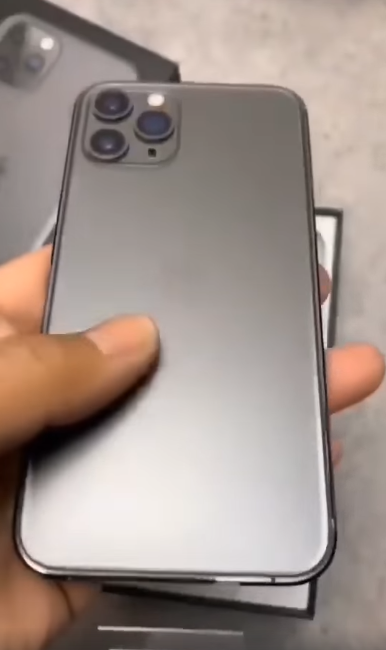 Apple ロゴ