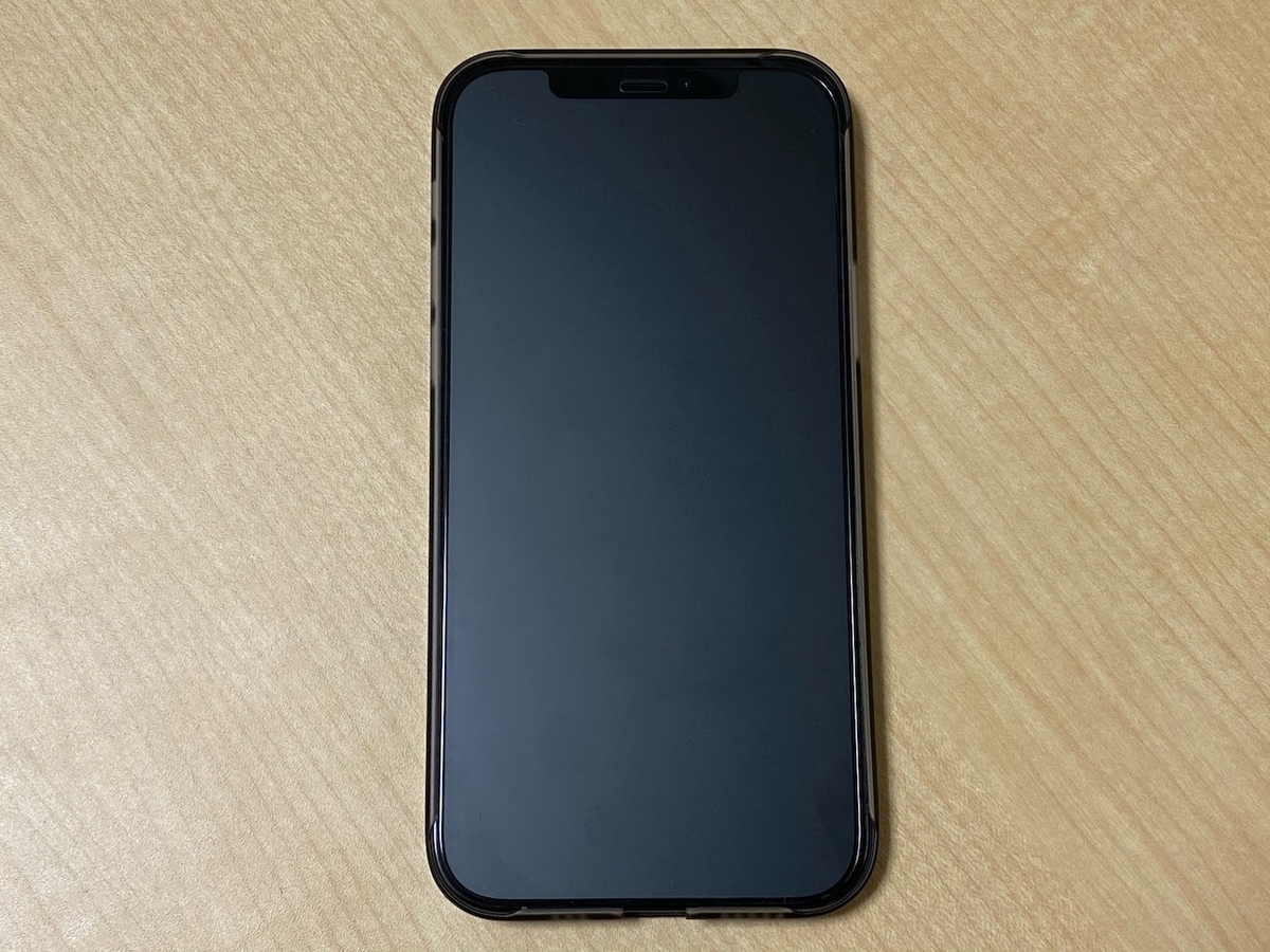 iPhone 12 Proに装着