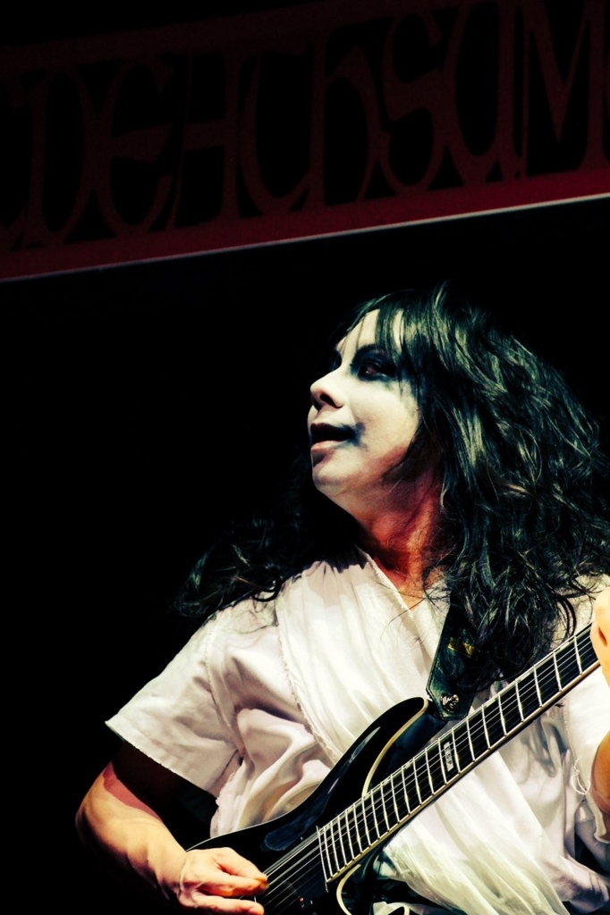 変態凄腕ギタリスト 藤岡幹大 氏 追悼 本と音楽と ときどき仕事