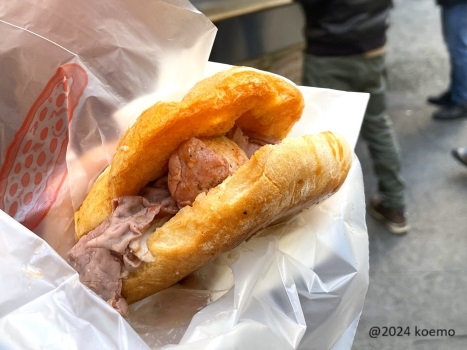フィレンツェのB級グルメ「ランプレドット」を食べ比べ！ - もーっと