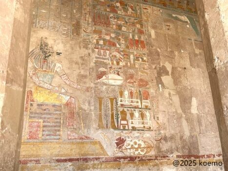 ルクソール】初の女性ファラオ、ハトシェプスト女王葬祭殿 - もーっと