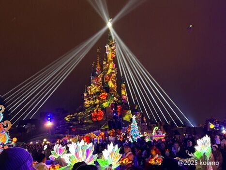 ディズニーランドパリで楽しむクリスマス2025（前） - もーっと