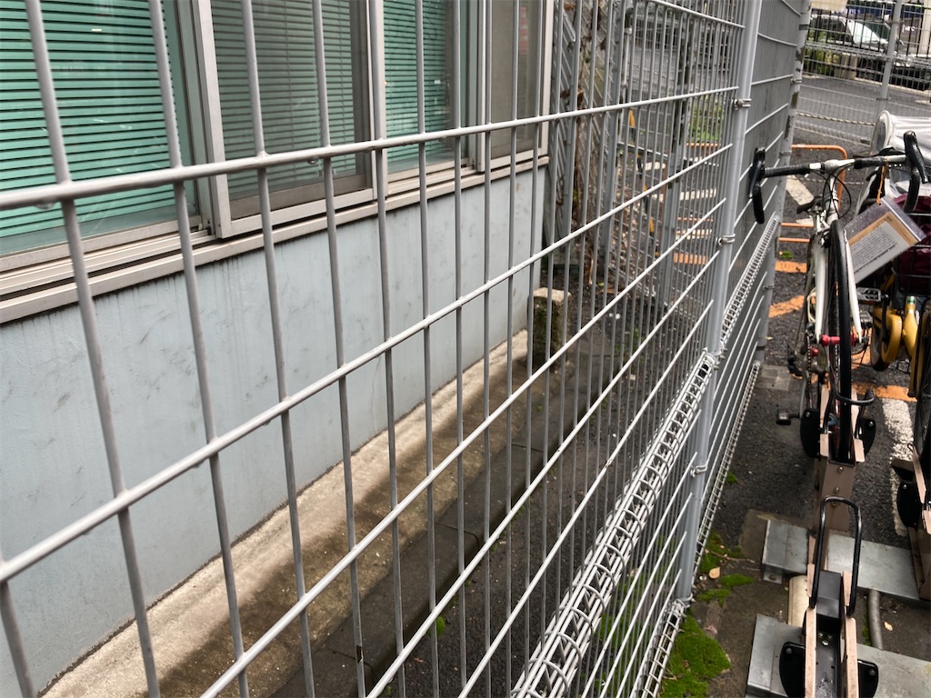 陸軍用地の標石 渋谷区宇田川町 - 週末は古墳巡り