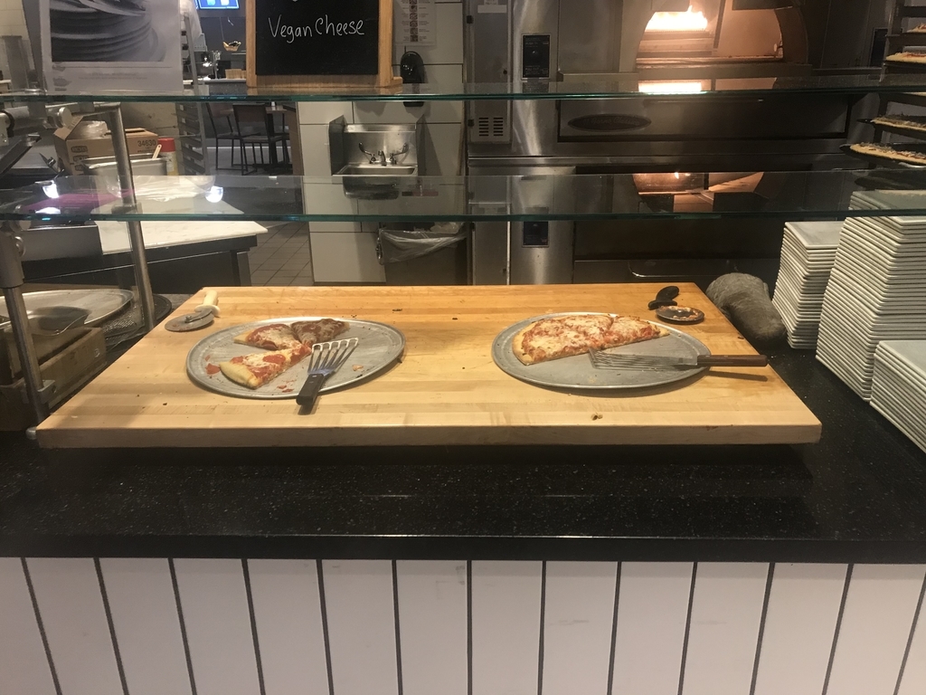 【ASU】五大食堂の一つPitchforks Dining Hall 光一郎のアリゾナ留学ブログ