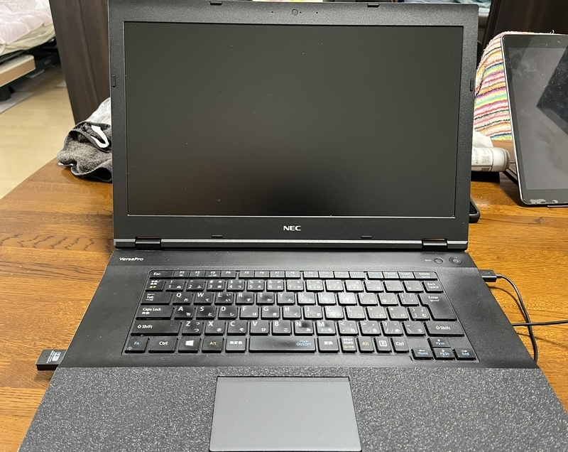 ノートパソコン6台 Amazon.co.jp: 【整備済み品】 NEC ノートPC VX-V / 15.6型 /Win