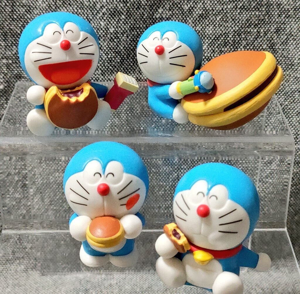 ガシャポン「ドラえもん しあわせいっぱいコレクション」 - 藤子不二雄