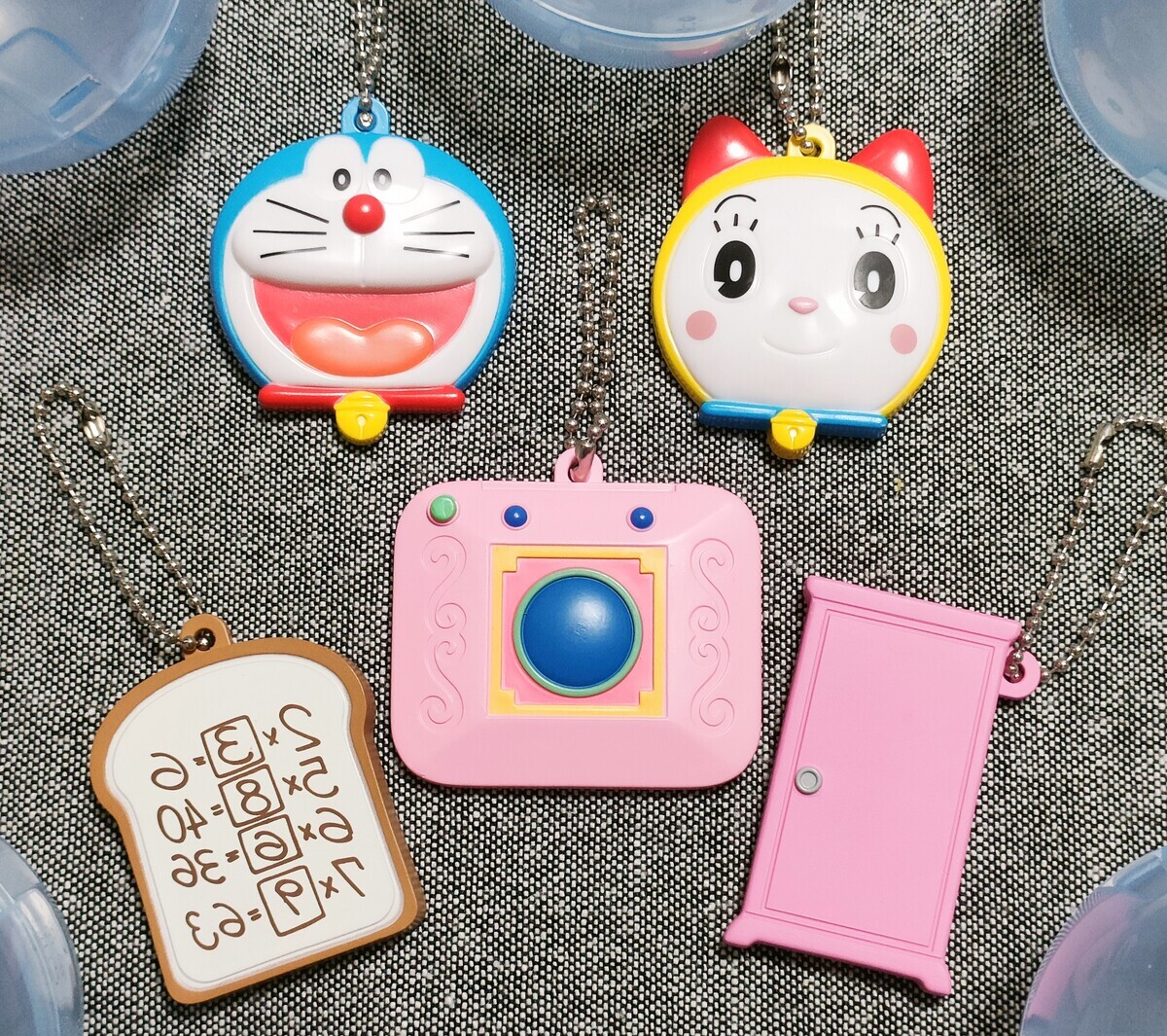 ガシャポン「ドラえもん ミラーコレクション」 - 藤子不二雄ファンは