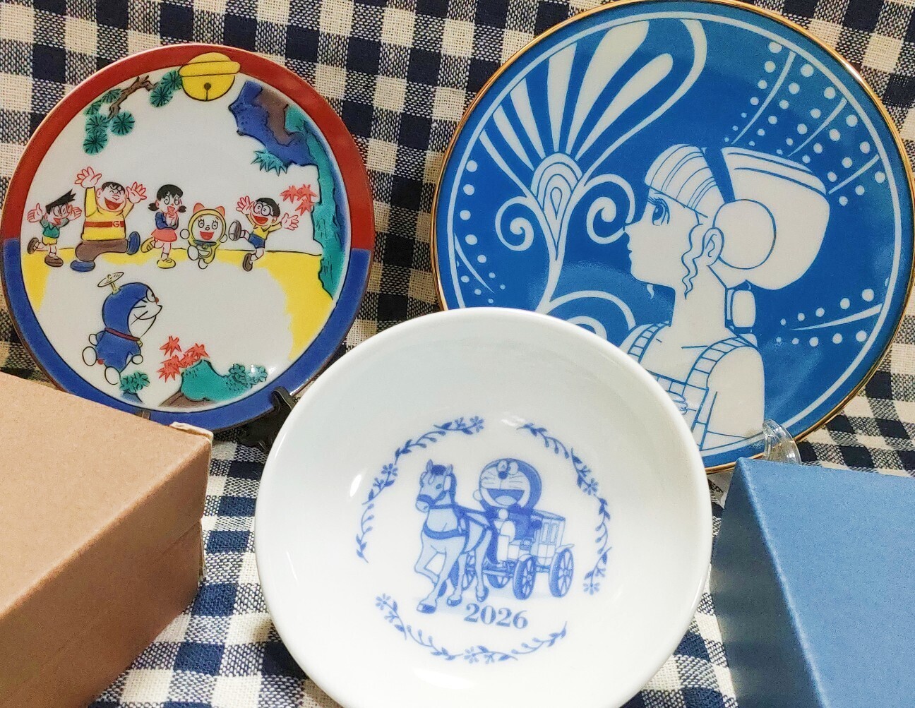サライ」最新号はドラえもんの小皿が付録！ - 藤子不二雄ファンはここ