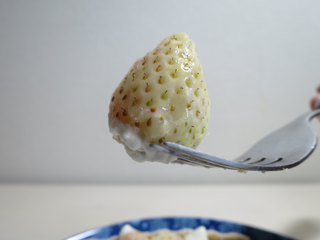 キルフェボンの白イチゴのタルトを食べてみた! - koji-xの小部屋