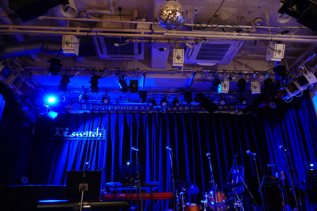 ライブステージ。ズームなし。