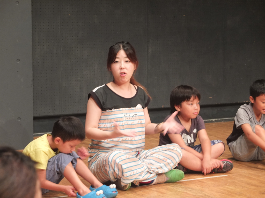 「自由な発想」のクセを作ろう 講師 舘そらみ氏 花まる式演劇ワークショップ 2016/8/26(金) 演劇×(教育×地域×採用)