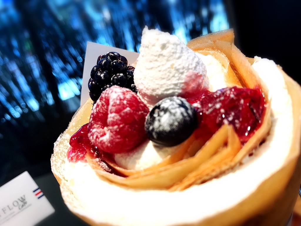 f:id:koki08:20190301181036j:plain 健康に気を使ったオシャレクレープが堪能できる「ベイフローカフェ」