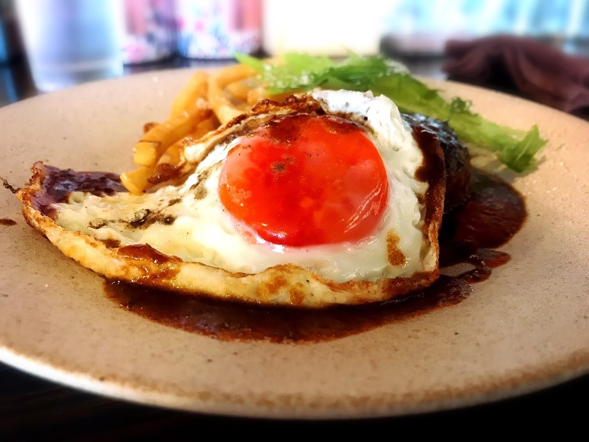 バル8のハンバーグランチ2