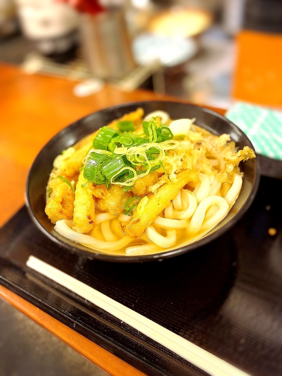 「いぶきうどん」はサクッとうどんを食べるにはもってこいのお店！（テイクアウトもあるよ♪）