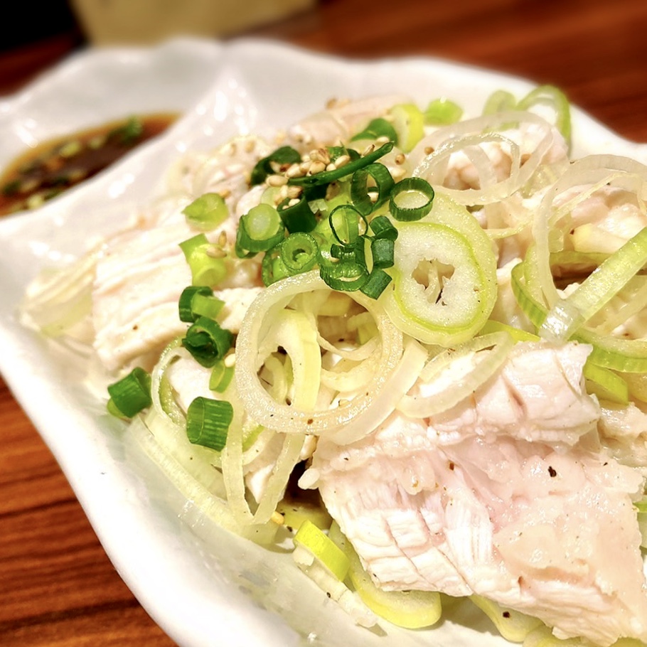 「肉小僧 匠」でいただいた「和牛ミノ刺しぽん酢」”690円（税別）