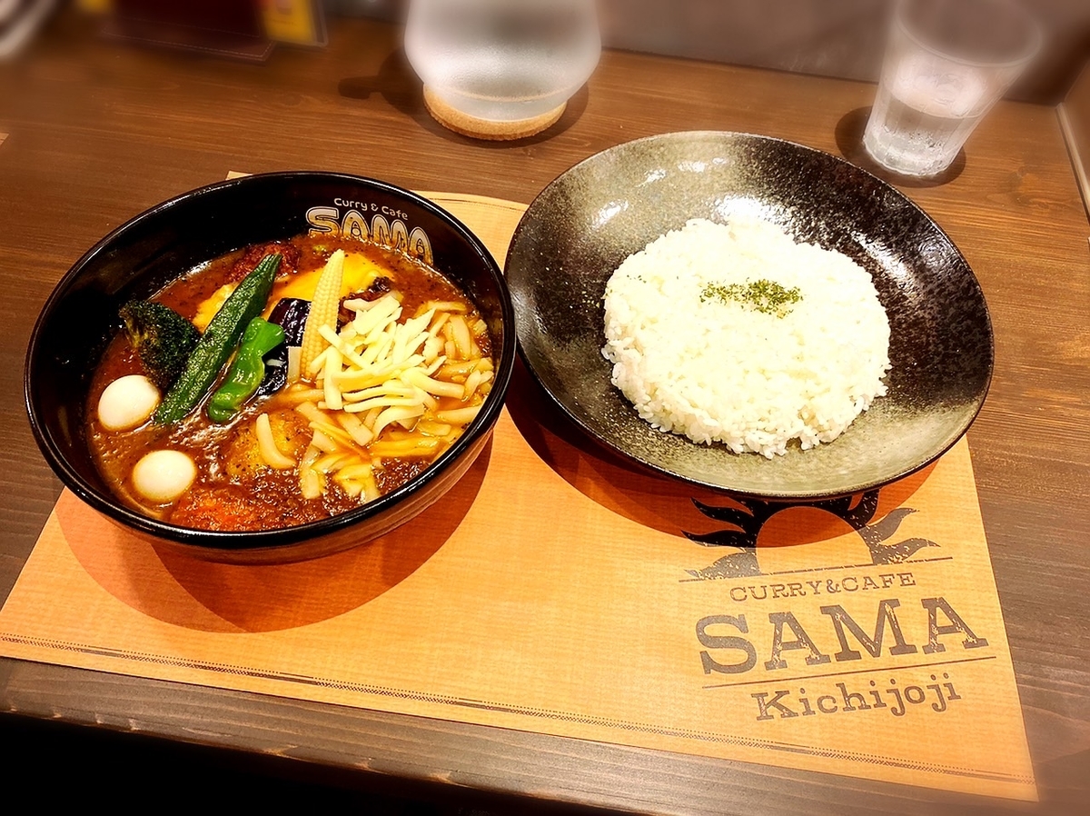「SAMA 吉祥寺店」はデートや一人ランチなどに利用できるスープカレー屋でした！