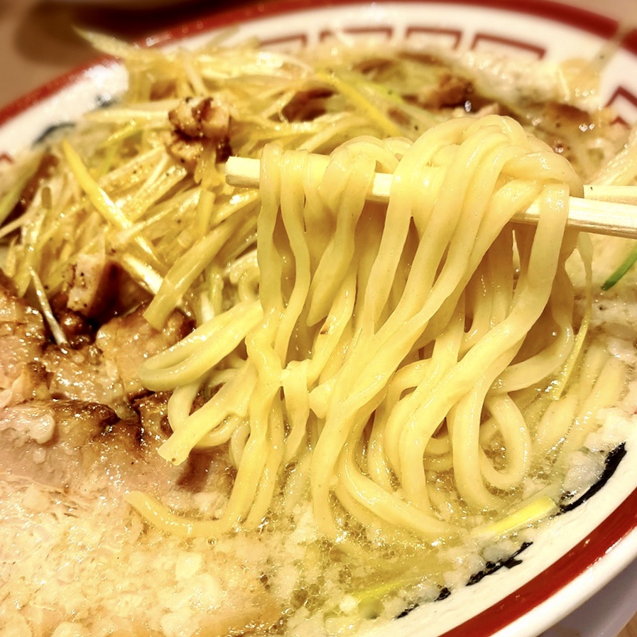 「田中そば 明大前店」でいただいた「ねぎそば」”870円（税込）