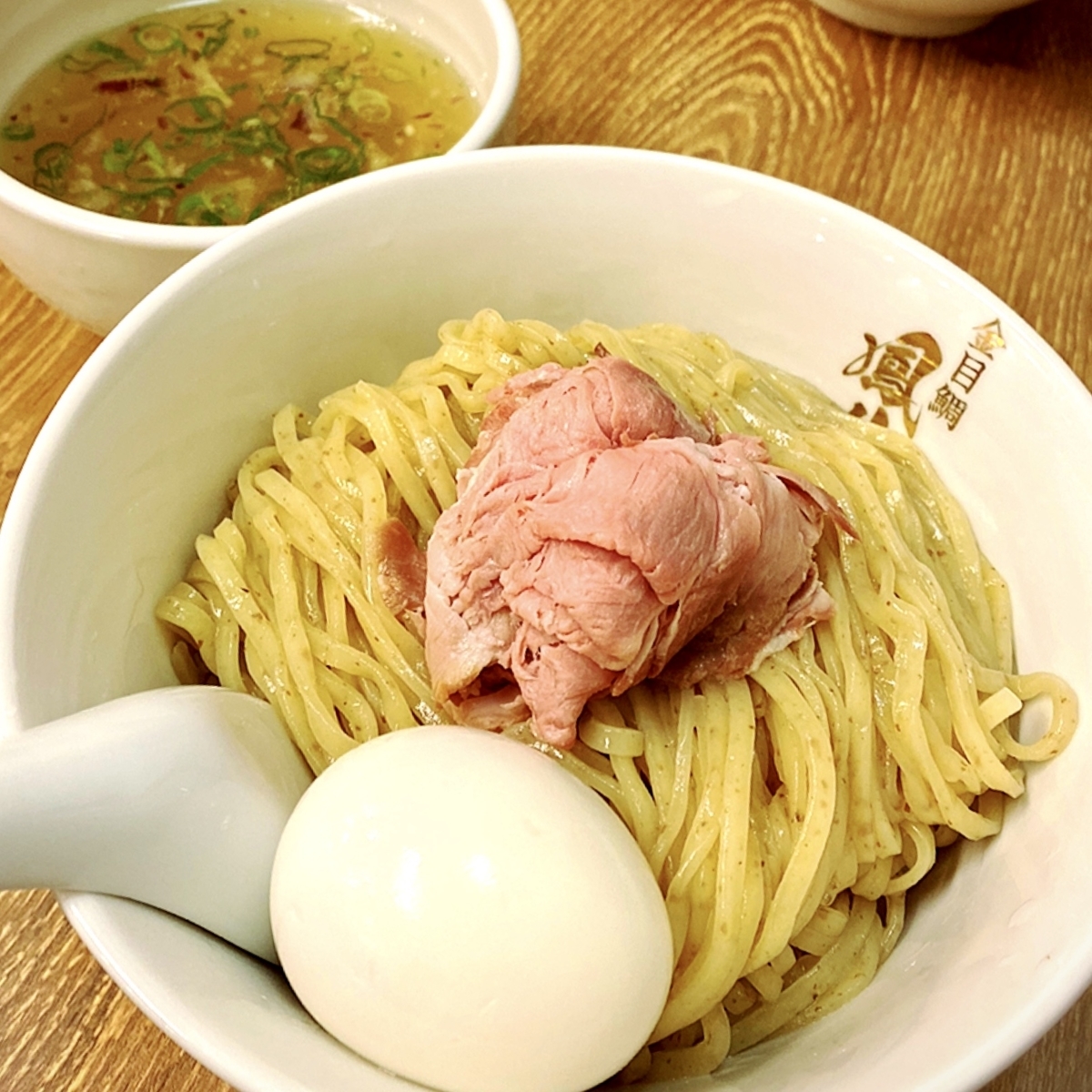 「鳳仙花 綱島店」でいただいた「金目鯛つけ麺」”850円1（税別）