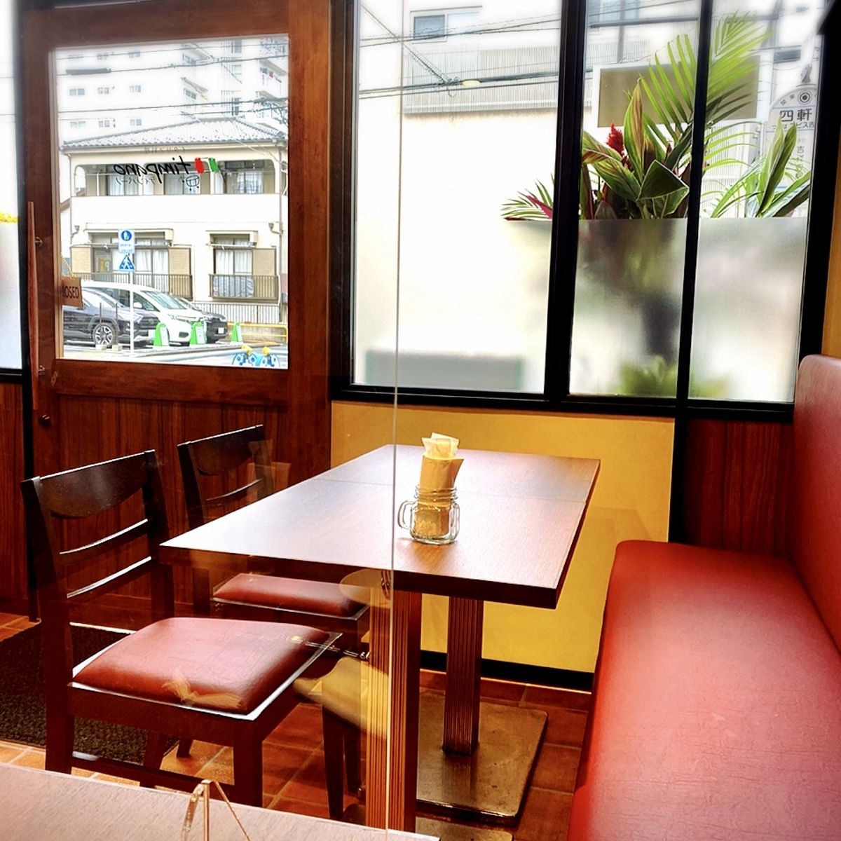 イタリア料理 ティンパーノの店内雰囲気