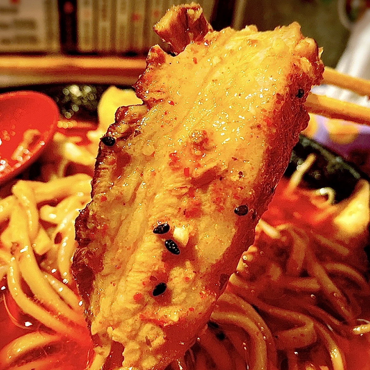 「天神矢」でいただいた「旨辛マキシコジロウ」”900円（税込）2