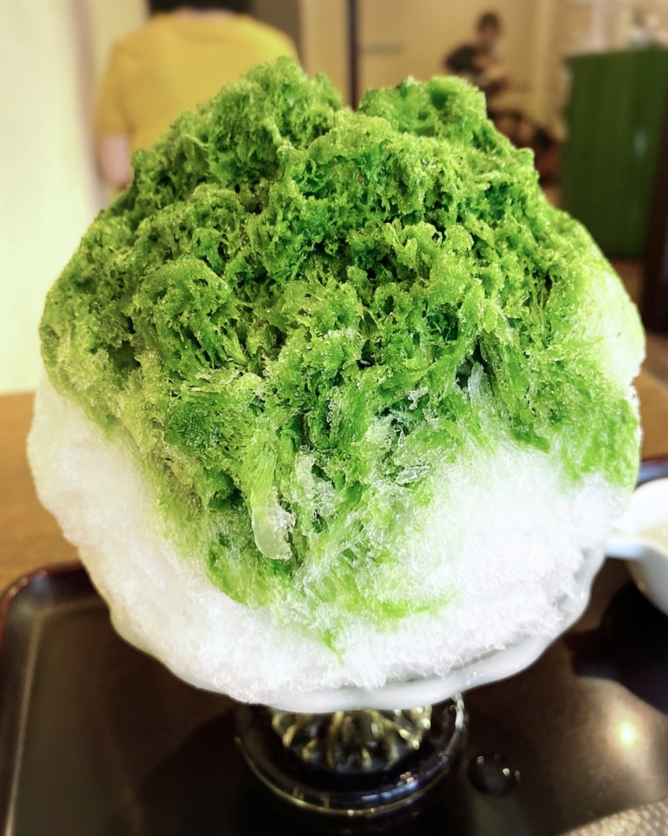 「浅草浪花家」でいただいた「宇治金時」”850円(税込)