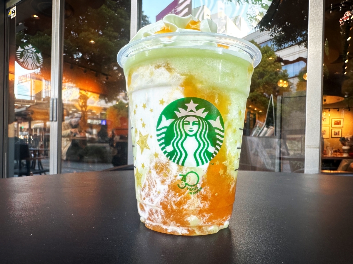スタバ30周年】新作メロンフラペチーノ実食！取扱店舗の探し方から 