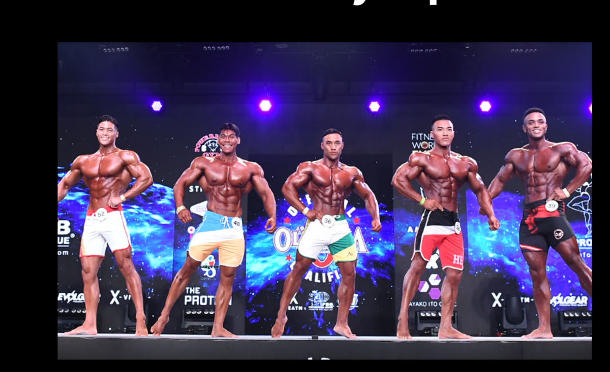 FWJ フィジーク　優勝　トロフィー 1位 FWJ フィジーク 優勝 1位 トロフィー×メダル - メルカリ