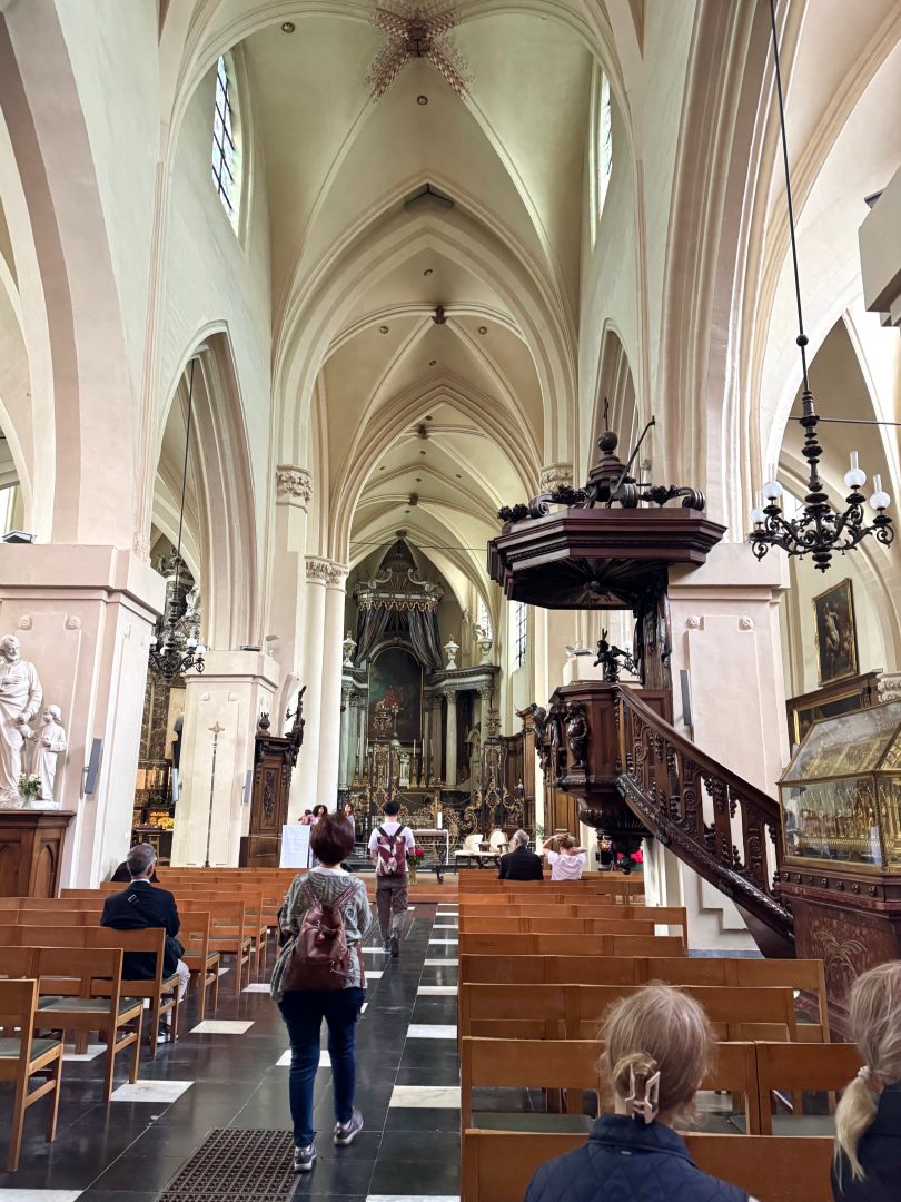 ベルギー・ブリュッセル】世界遺産・グランプラスから聖ニコラス