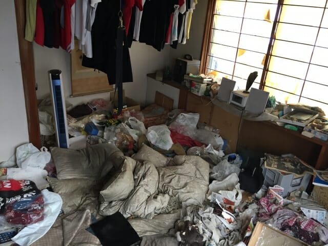 ゴミ屋敷をたった1日で片付けた方法を経験者が語ります 空想工務店