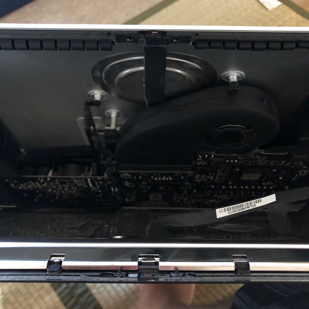 突然電源落ち症候群のimac Retina 5k 27 Inch Late 2014 をdiyで修理できるかな Koleben S Blog