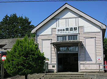 f:id:koma-chi:20180508002555j:image:w300 f:id:koma-chi:20180508002555j:image:w300