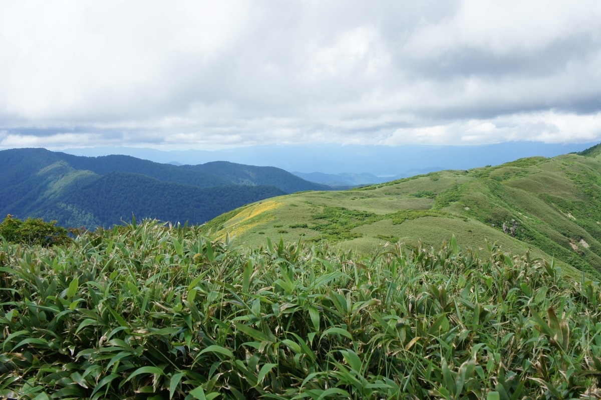 奥羽山脈の薬師岳に登りました 駒ヶ岳ファンクラブ