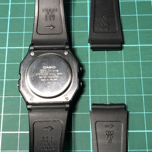Unic-Nal様ご依頼品F-91Wカスタムベルト 時計バンドの交換ストラップカシオF-91W 18ミリメートル黒樹脂