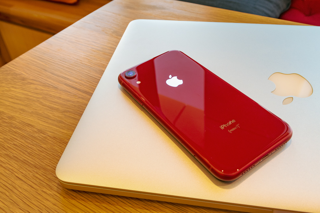iPhone XR購入／iPhone 6sからの機種変更でXRにした理由と2週間使って