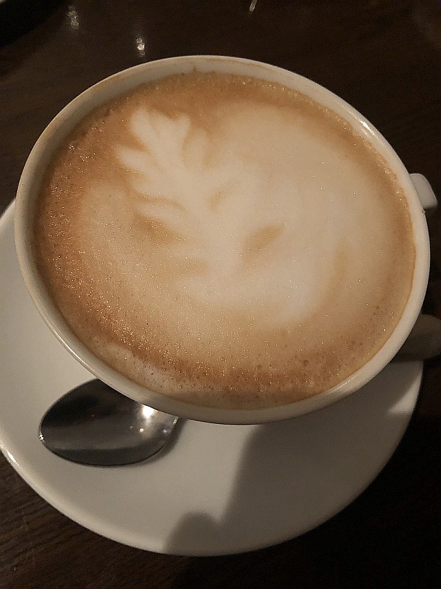 f:id:kon-kon:20200319222317j:plain